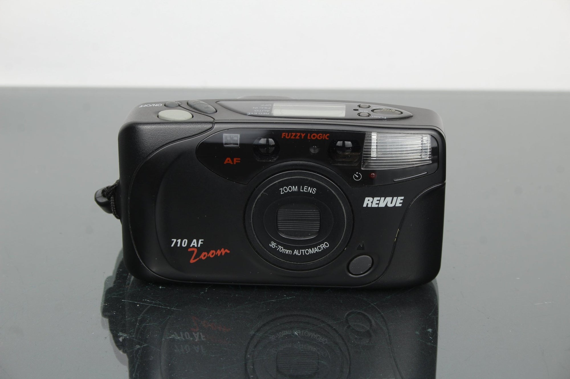 Revue 710 AF Zoom - Dutch|Thrift