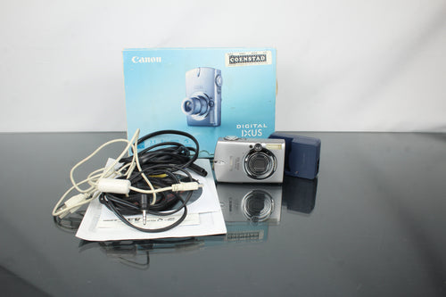 Canon IXUS 750
