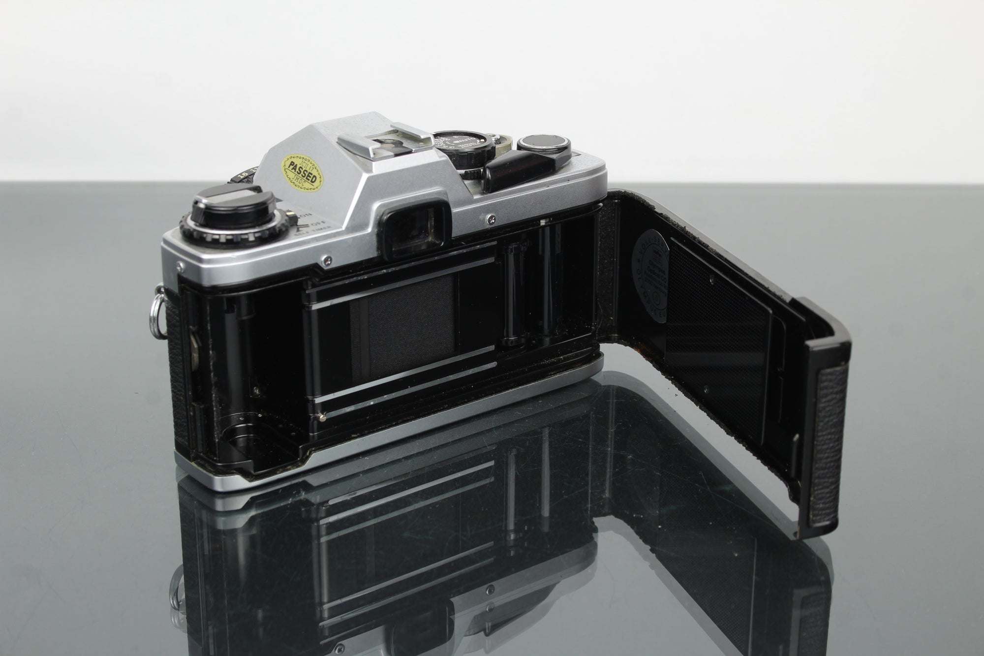 Olympus OM10 + objektiv Olympus 1:1.8 50mm
