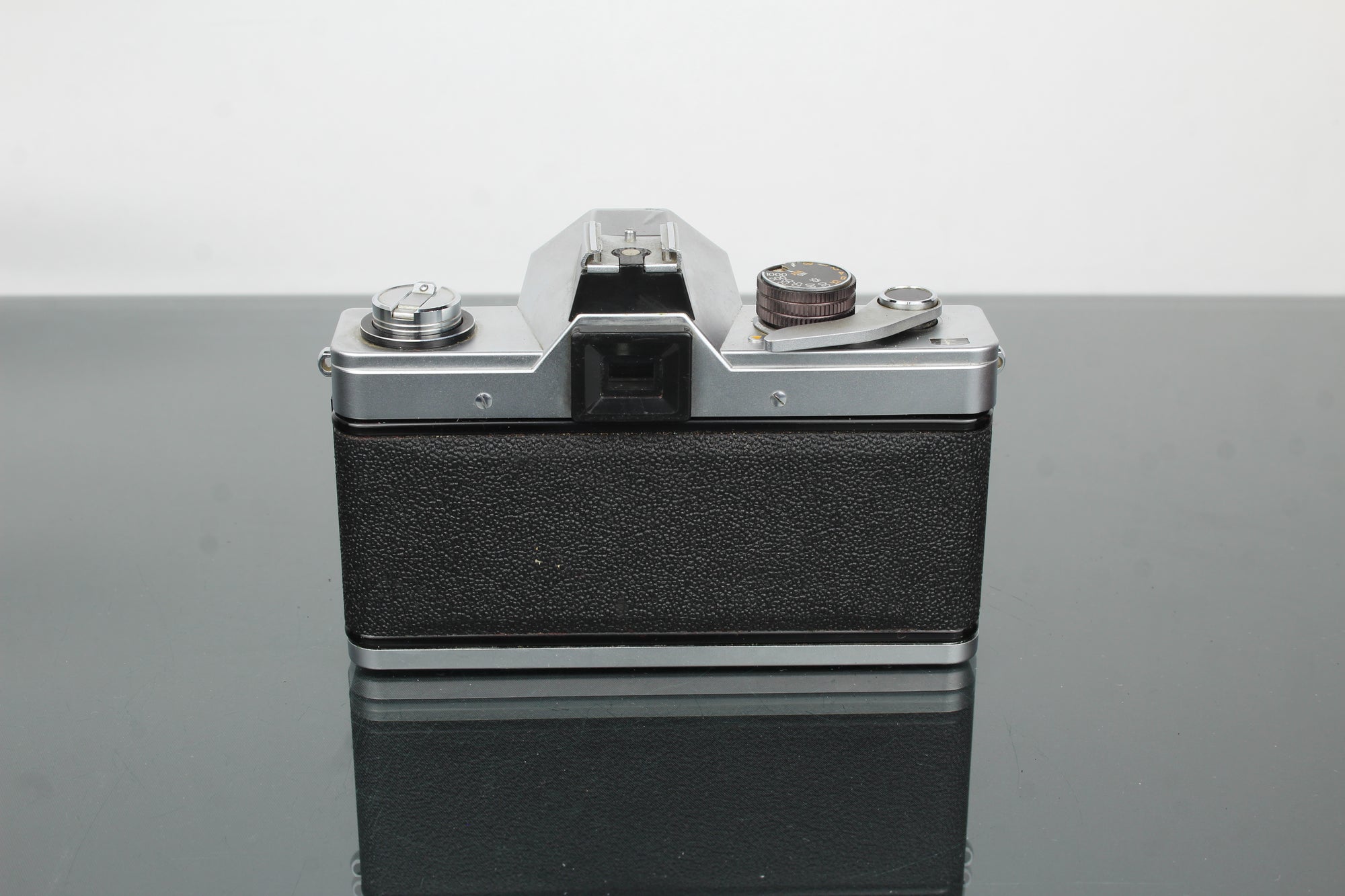 <tc>Praktica</tc> LTL + Pentacon 1.8/50 Objektiv