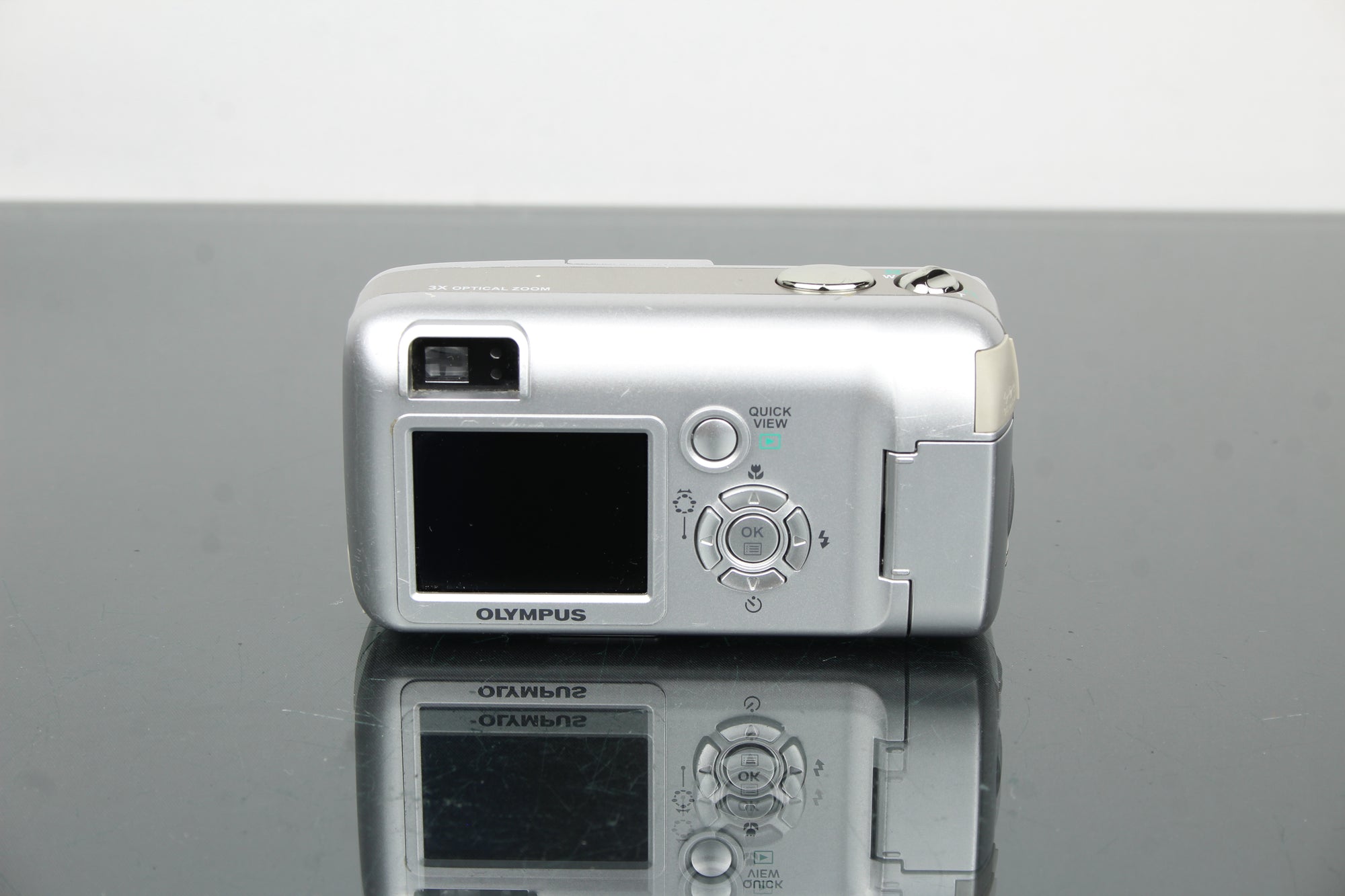 Olympus Camedia C-460 Zoom