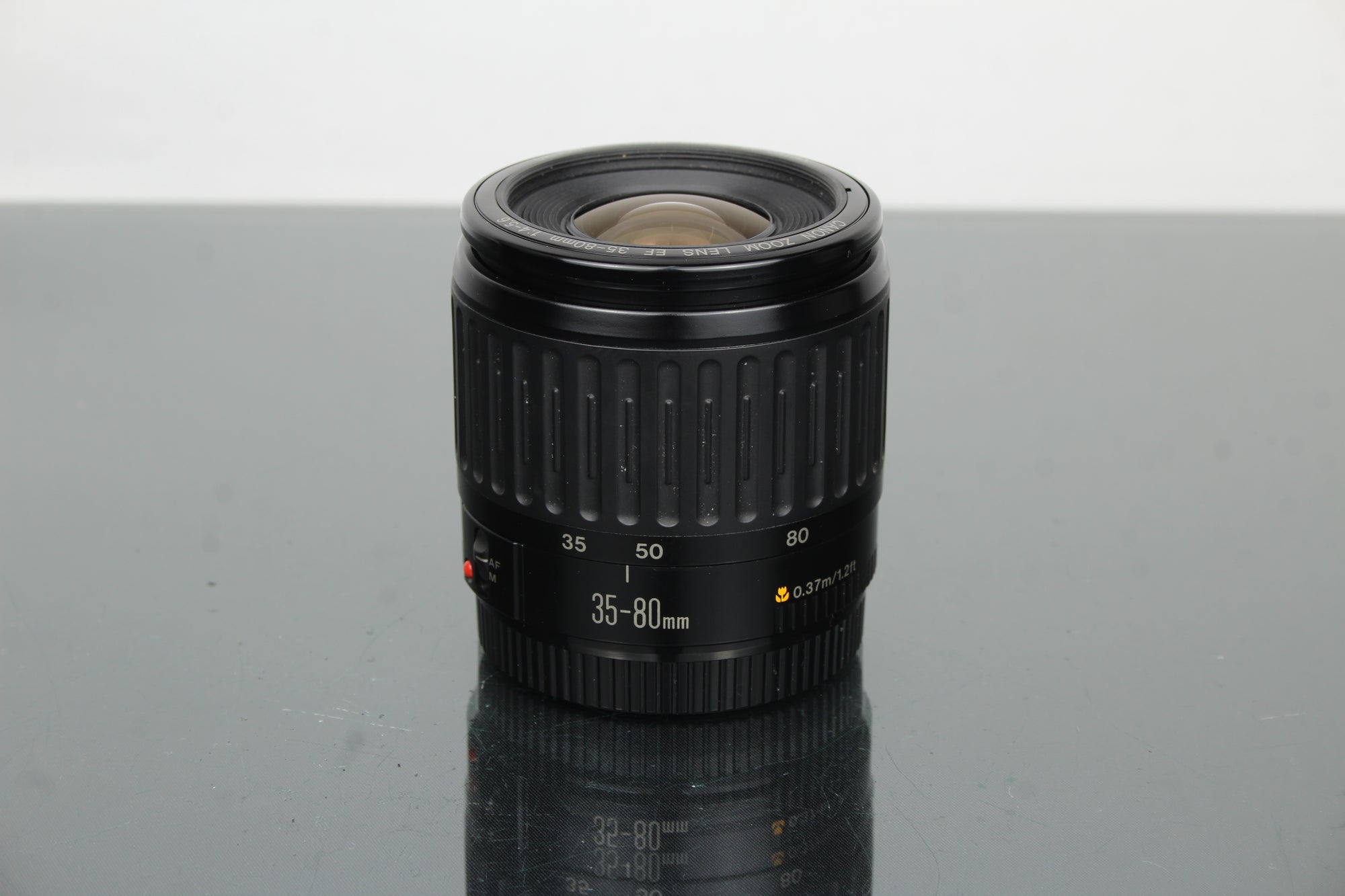 Canon Zoom Objektiv EF 35-80mm 1:4-5.6 + Canon EF bajonet