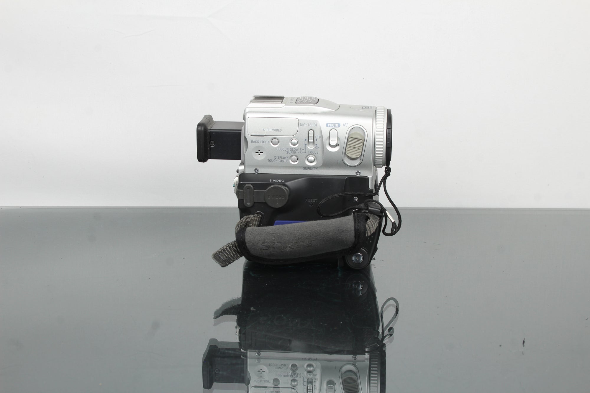 Sony digital Handycam DCR-PC101E PAL MiniDV