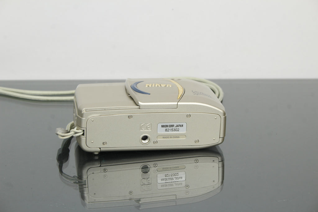 Nikon Lite Touch Zoom 70WS AF