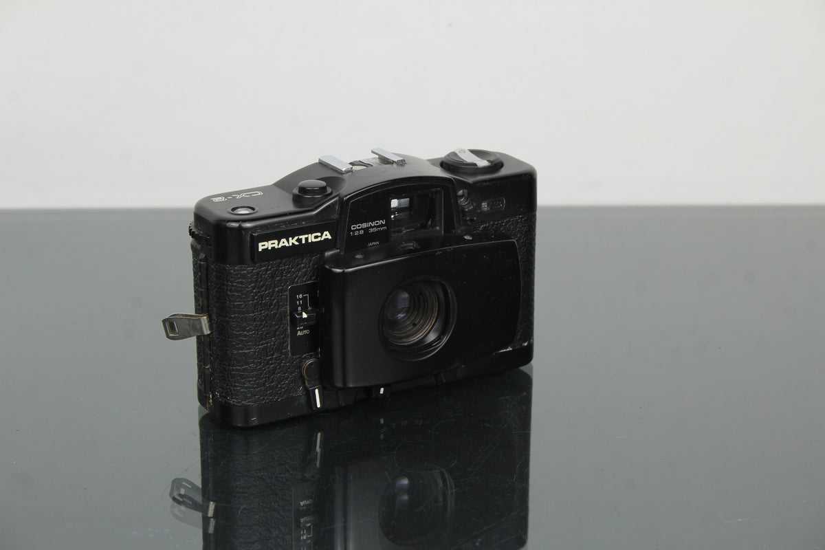 Praktica CX-2