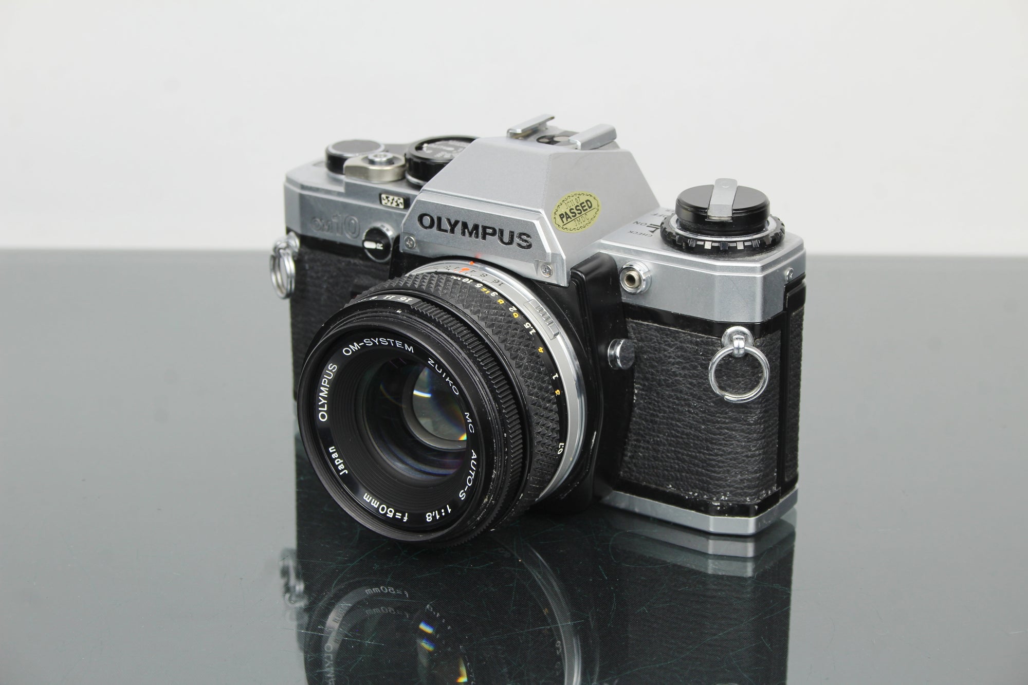 Olympus OM10 + OM Zuiko 50mm 1.8 lens