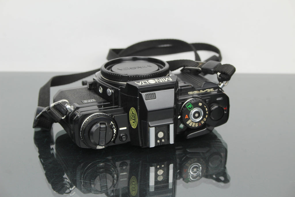 Minolta X-700