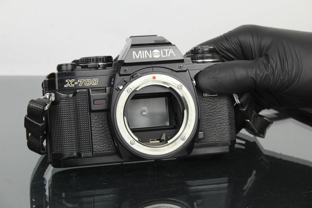 Minolta X-700