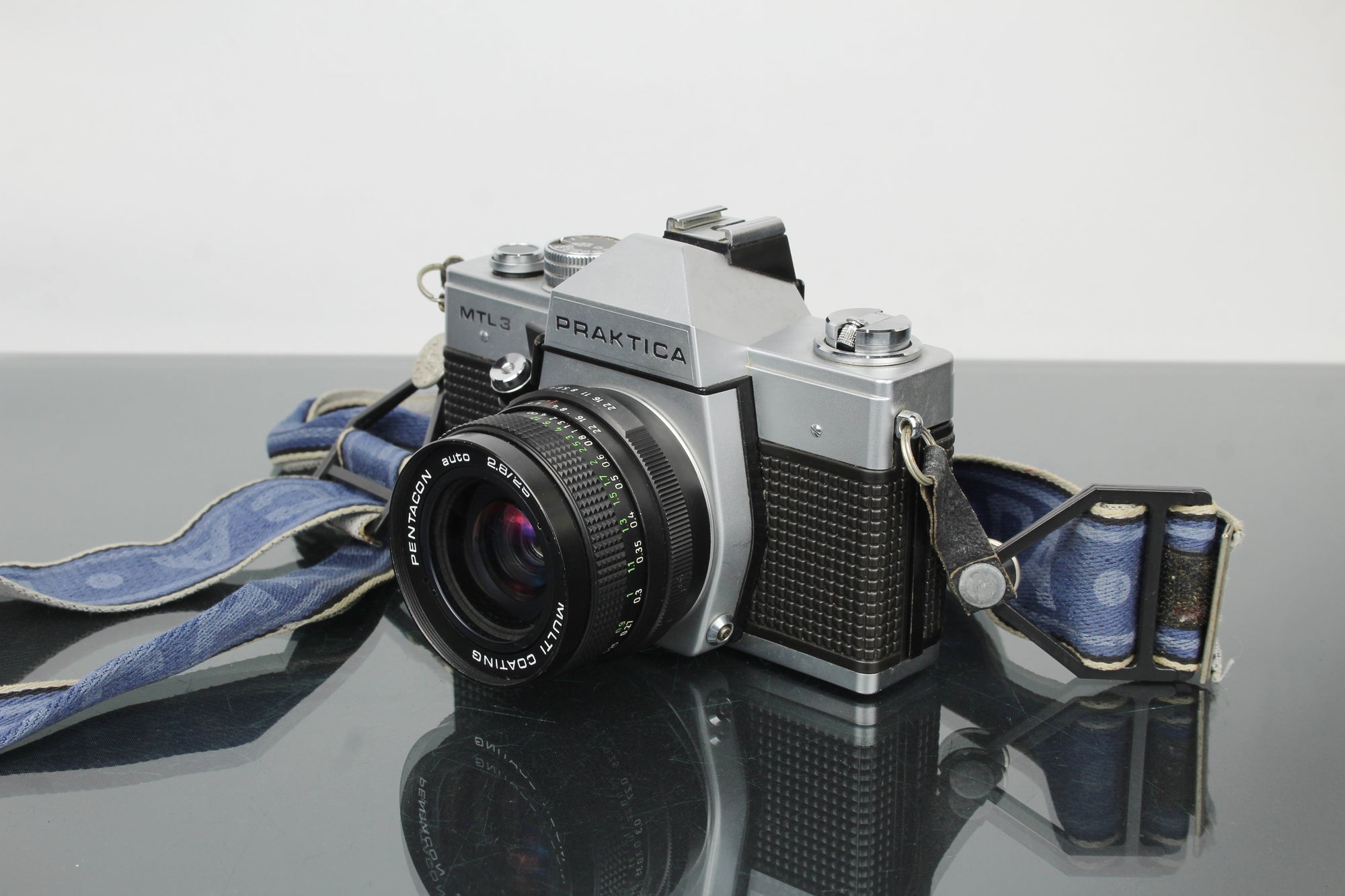 Praktica MTL 3 + Pentacon auto 2.8/29 M42 lens