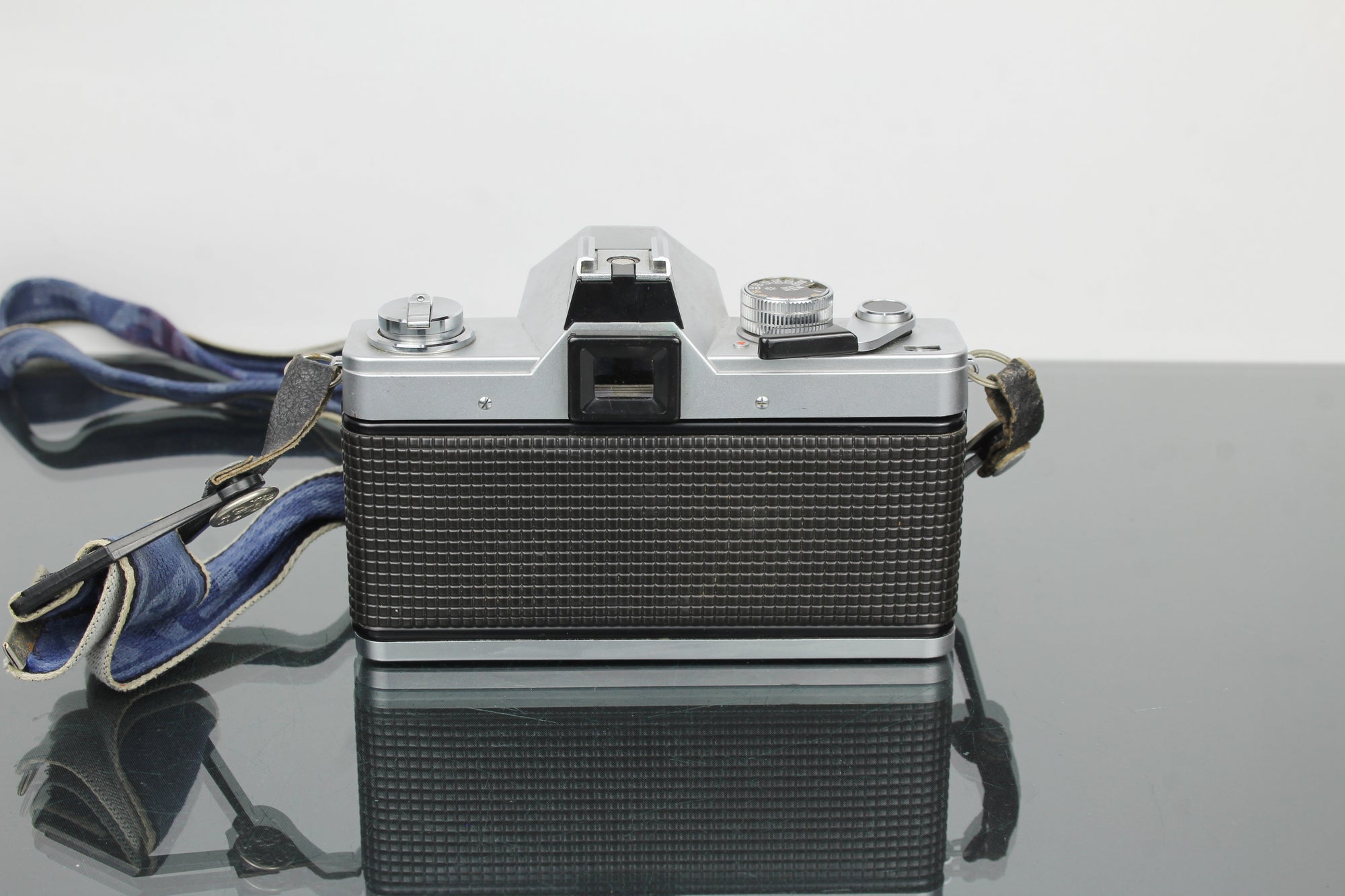 Praktica MTL 3 + Pentacon auto 2.8/29 M42 lens
