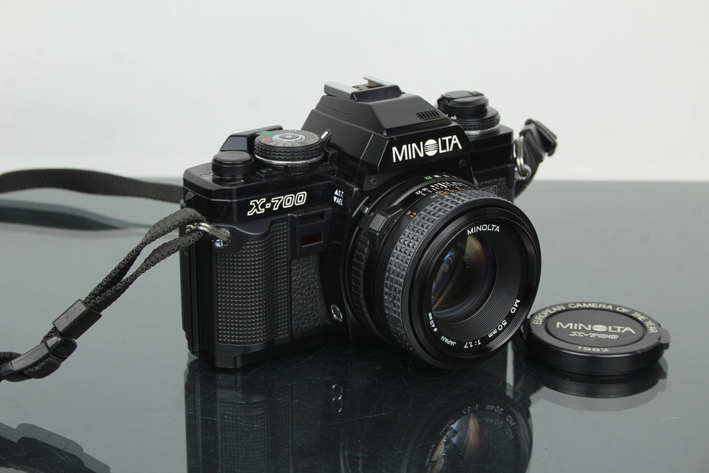 Minolta X-700 + MD 50mm 1:1.7 lens