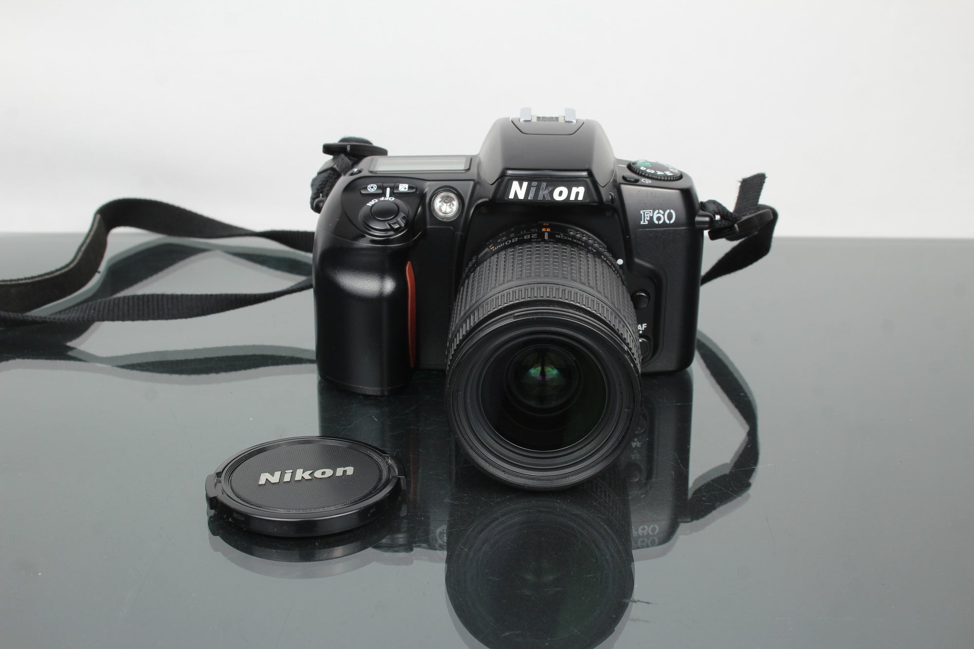 Nikon F60 + AF Nikkor 28-80mm 1:3.5-5.6 D lens