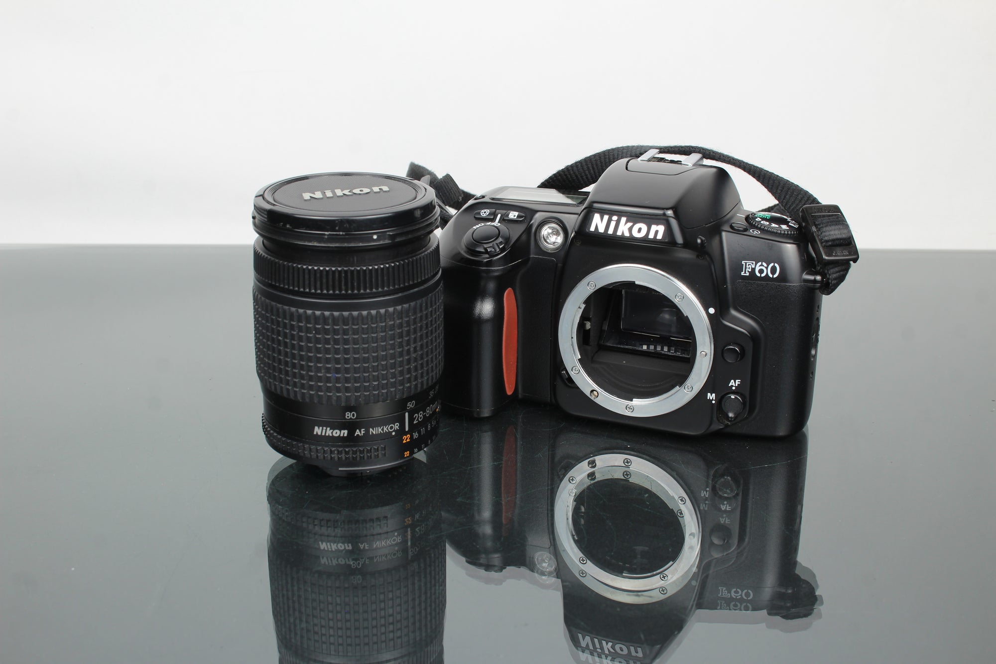 Nikon F60 + AF Nikkor 28-80mm 1:3.5-5.6 D lens