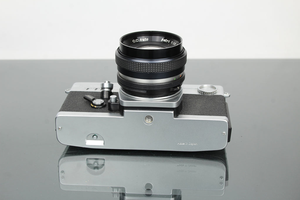 Petri TTL + 55mm 1.8 Petri objektiv