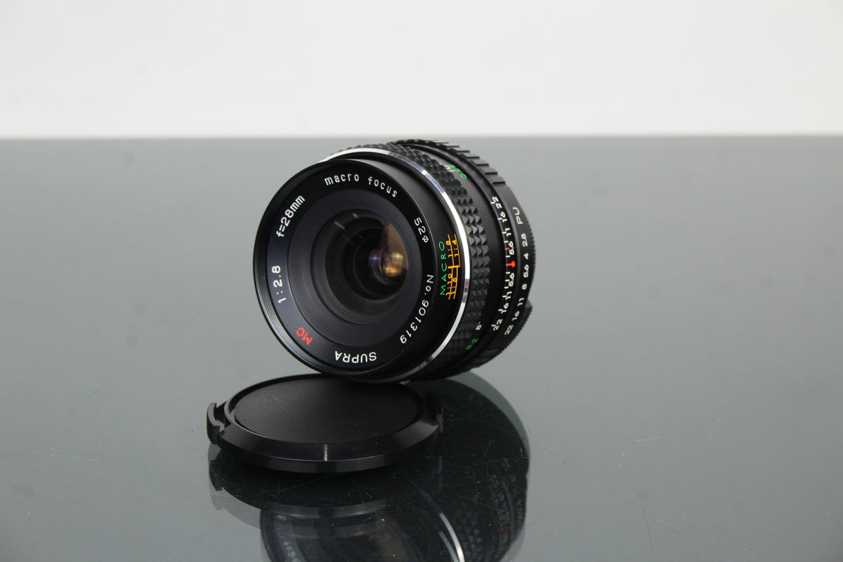 Supra MC 1:2.8 F=28mm Manuální makro objektiv (neznámý bajonet)