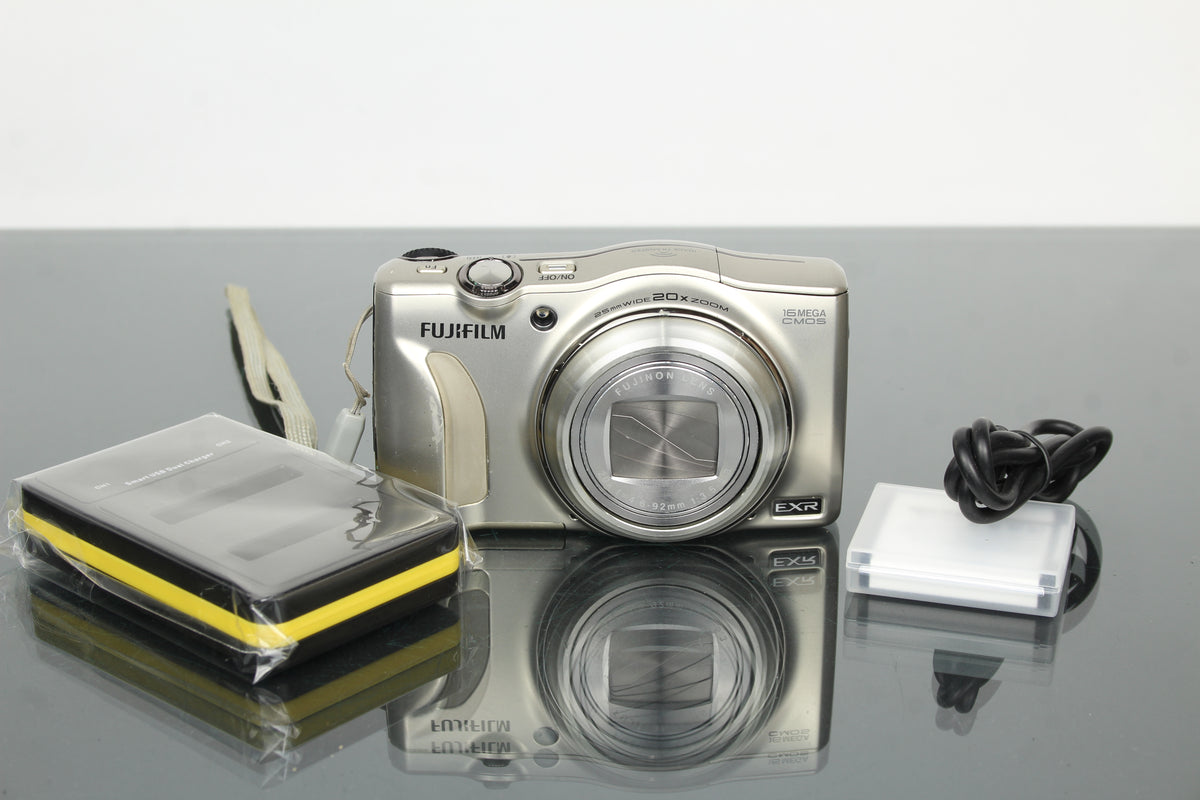Fujifilm FinePix F800EXR