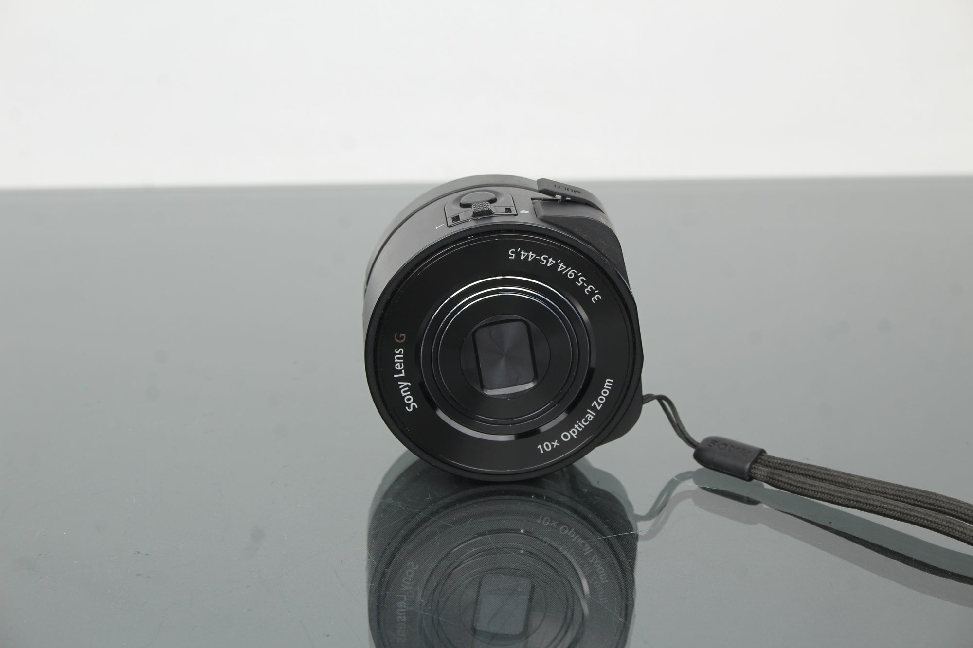 Sony DSC-QX10 Objektiv G 3.3-5.6/4,45-44,5