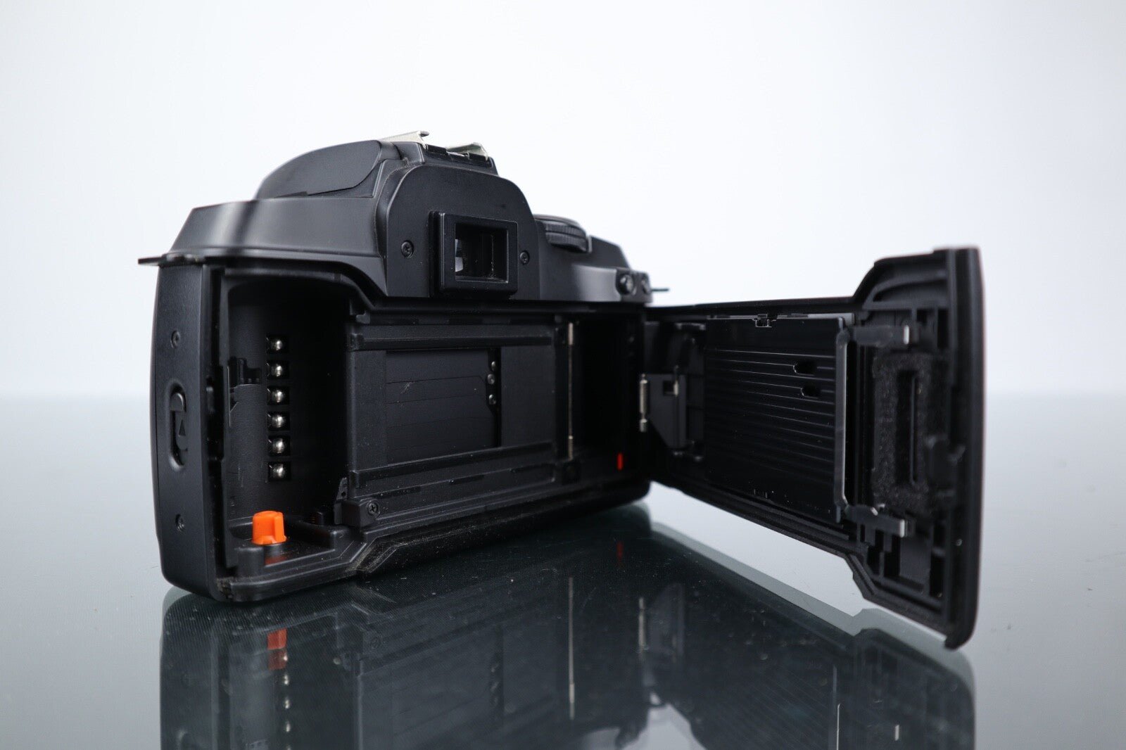 📷 Canon EOS 5000 | 35mm SLR Film Camera | Body Only - Dutch|Thrift