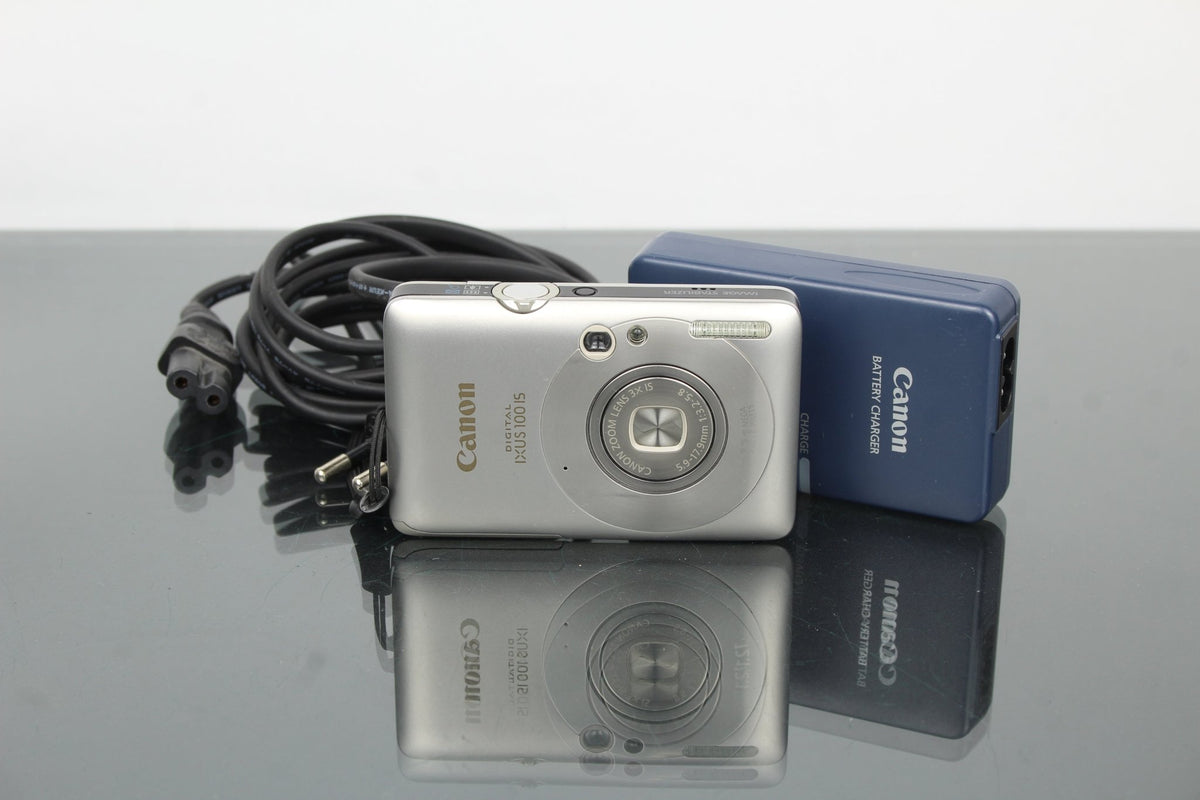 Canon IXUS 100 is - Dutch|Thrift