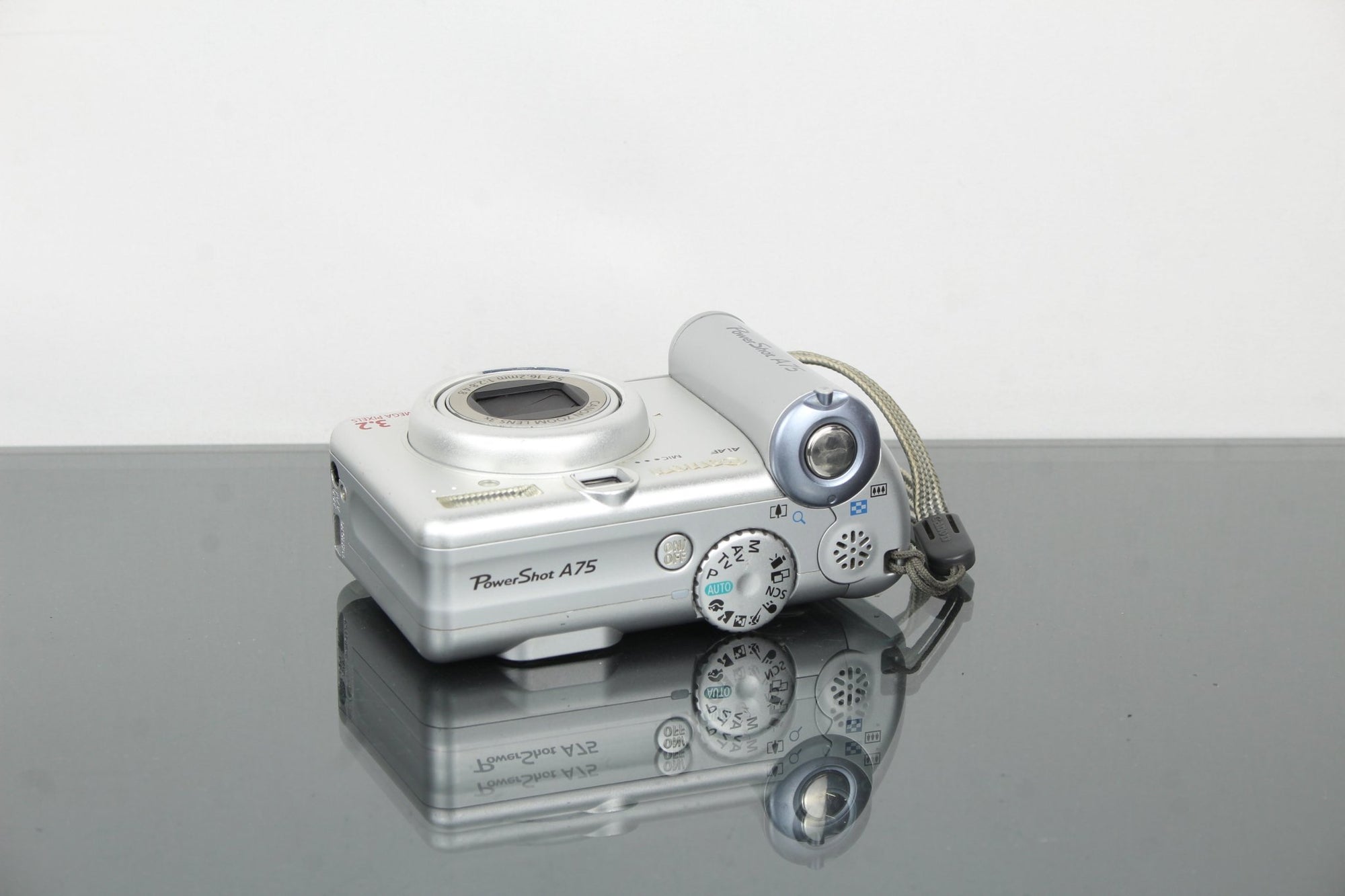 Canon Powershot A75 - Dutch|Thrift