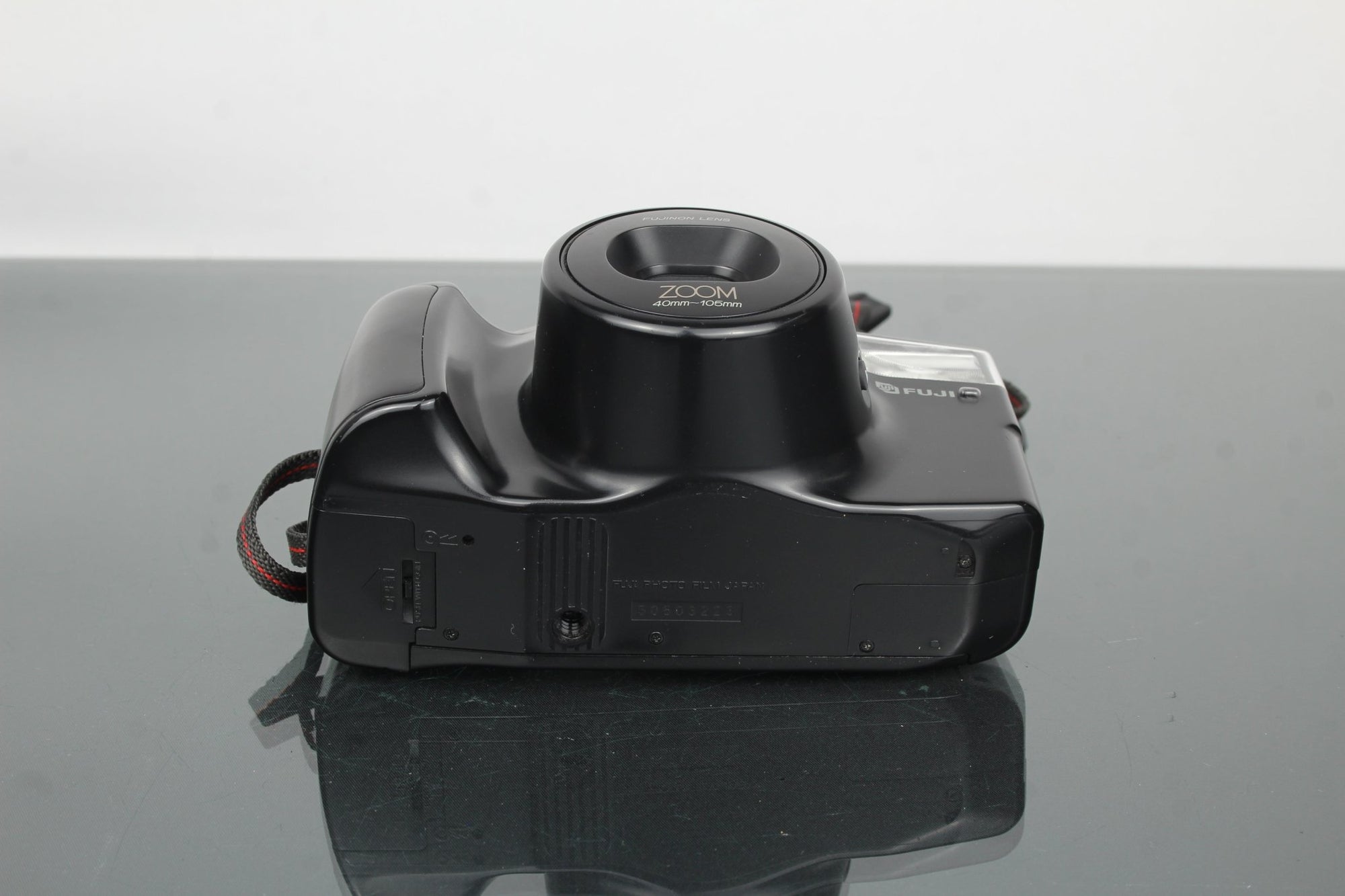Fuji FZ - 2000 Zoom - Dutch|Thrift
