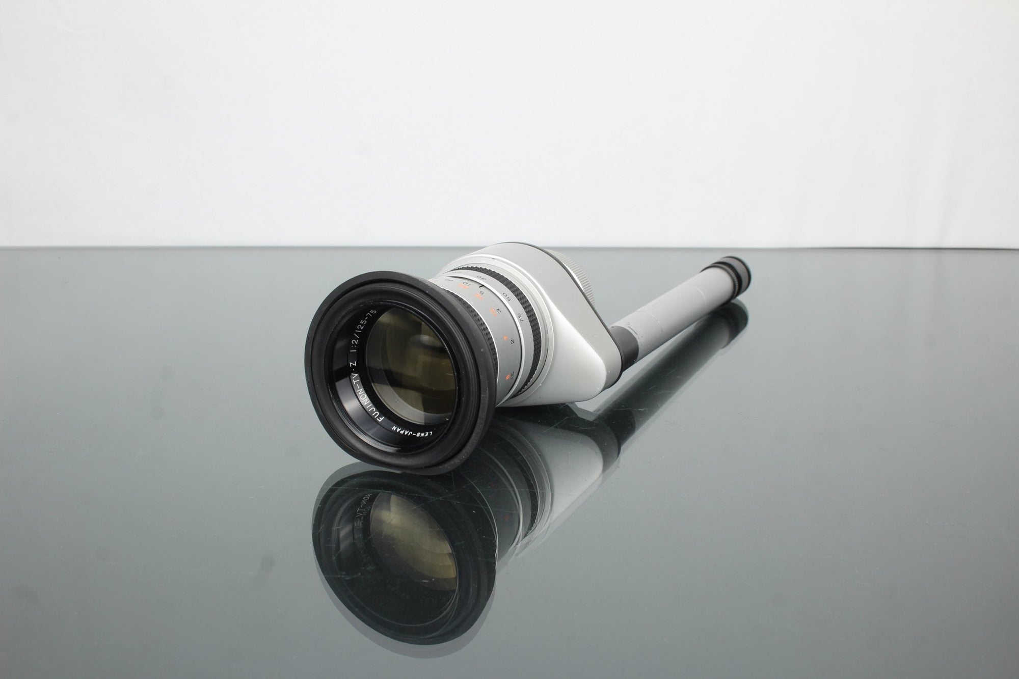 Fujinon - TV Fuji photo optical 1:2/12.5 - 75 - Dutch|Thrift