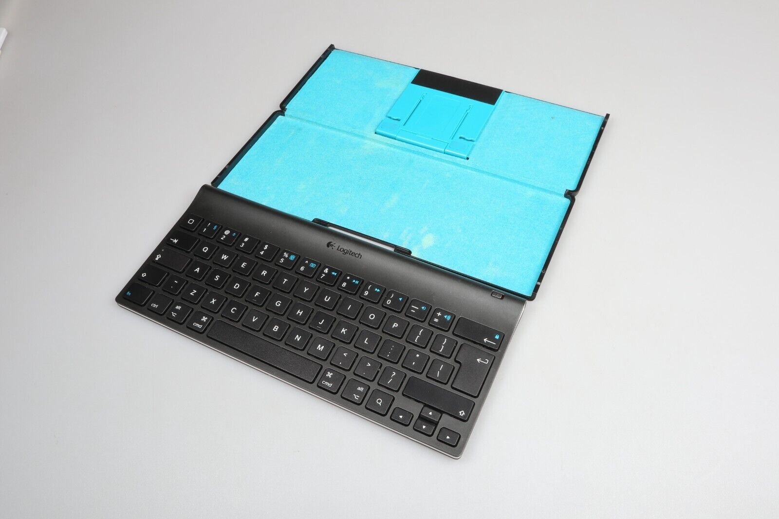 Logitech Y - R0021 | Tablet Keyboard for iPad - Dutch|Thrift