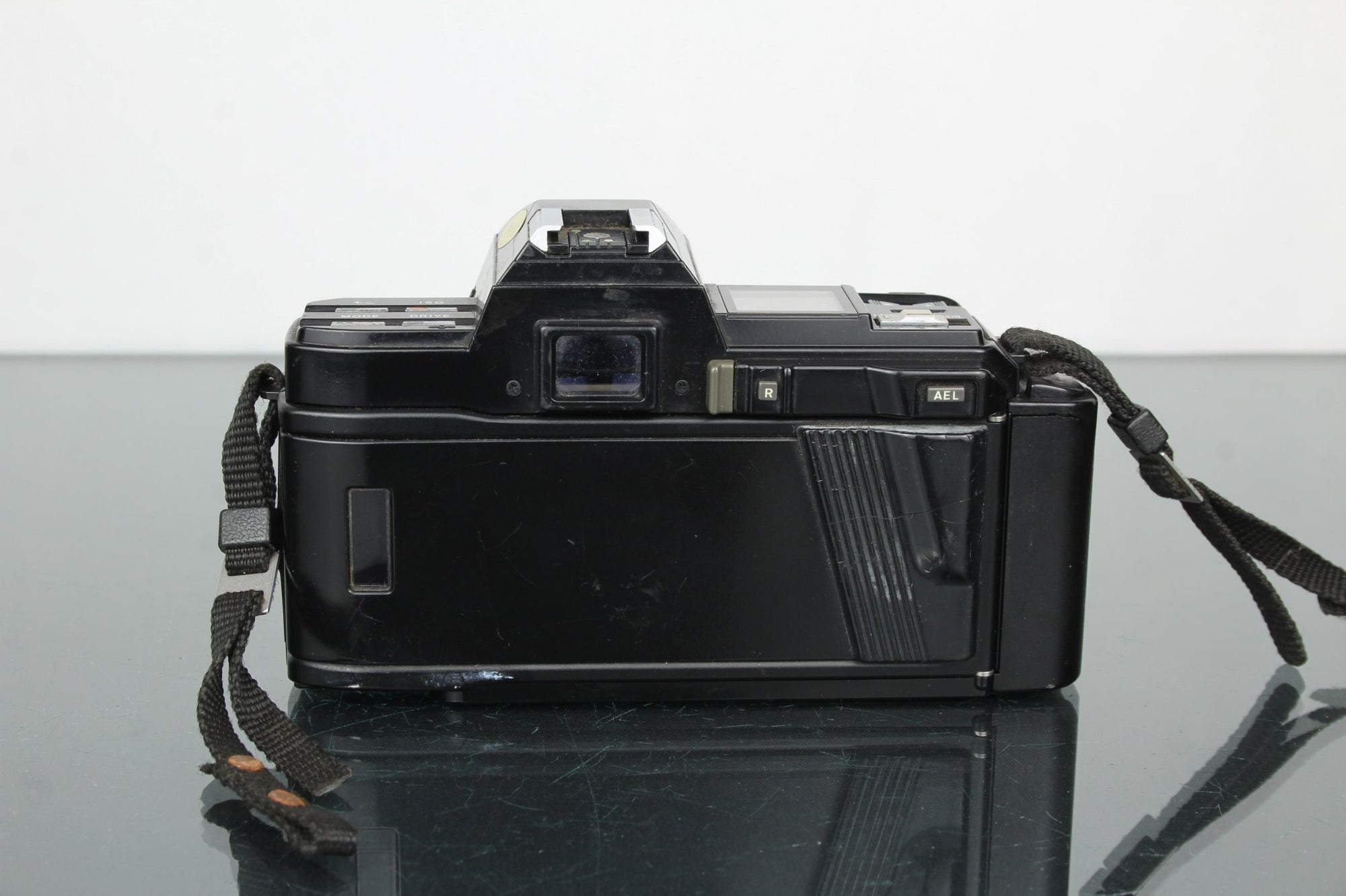 Minolta 7000 AF - Dutch|Thrift