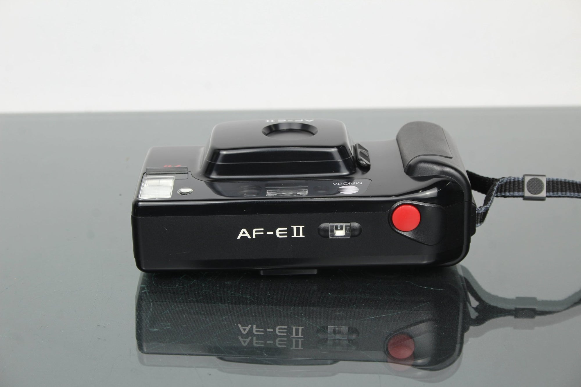 Minolta AF - E2 - Dutch|Thrift