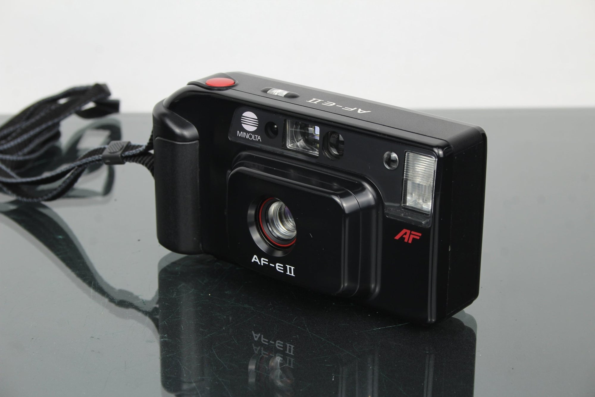 Minolta AF - E2 - Dutch|Thrift
