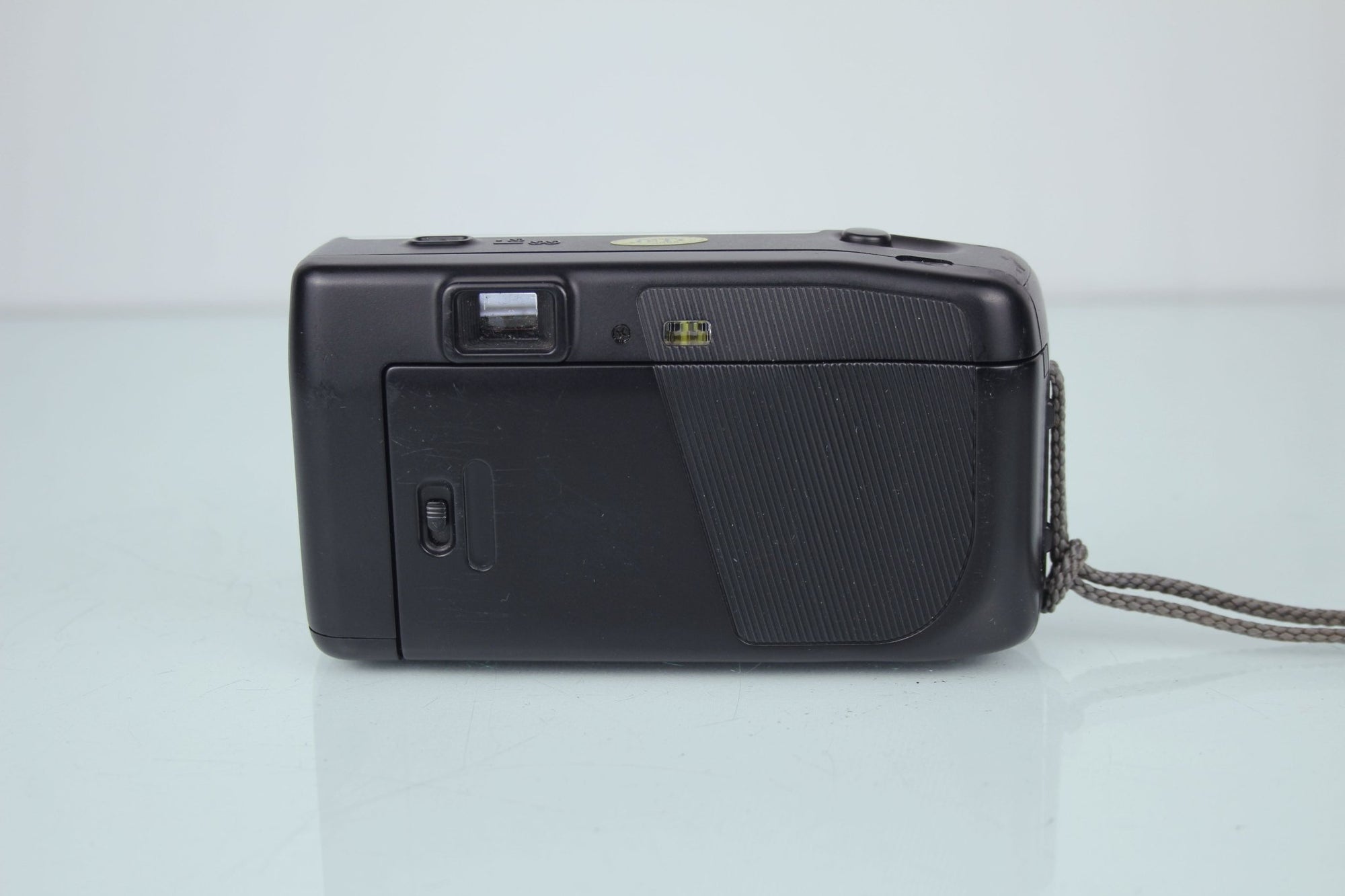 Nikon RF 2 - Dutch|Thrift
