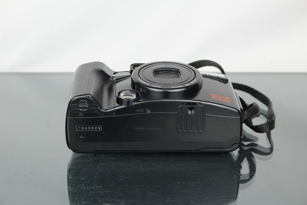 Olympus AZ - 200 superzoom - Dutch|Thrift