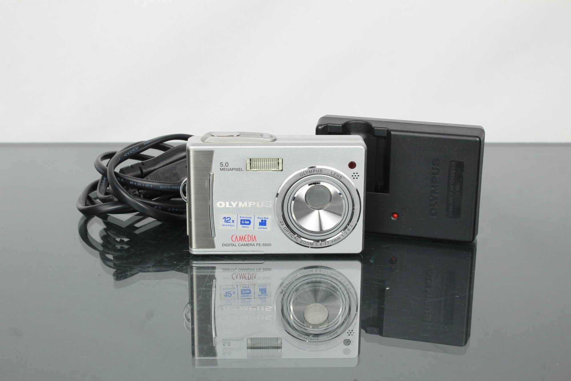 Olympus FE - 5500 - Dutch|Thrift