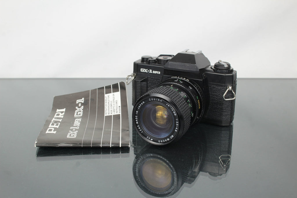 Petri GX - 1 Super + Cosina 28 - 70mm 1:3.5 - 4.8 lens - Dutch|Thrift