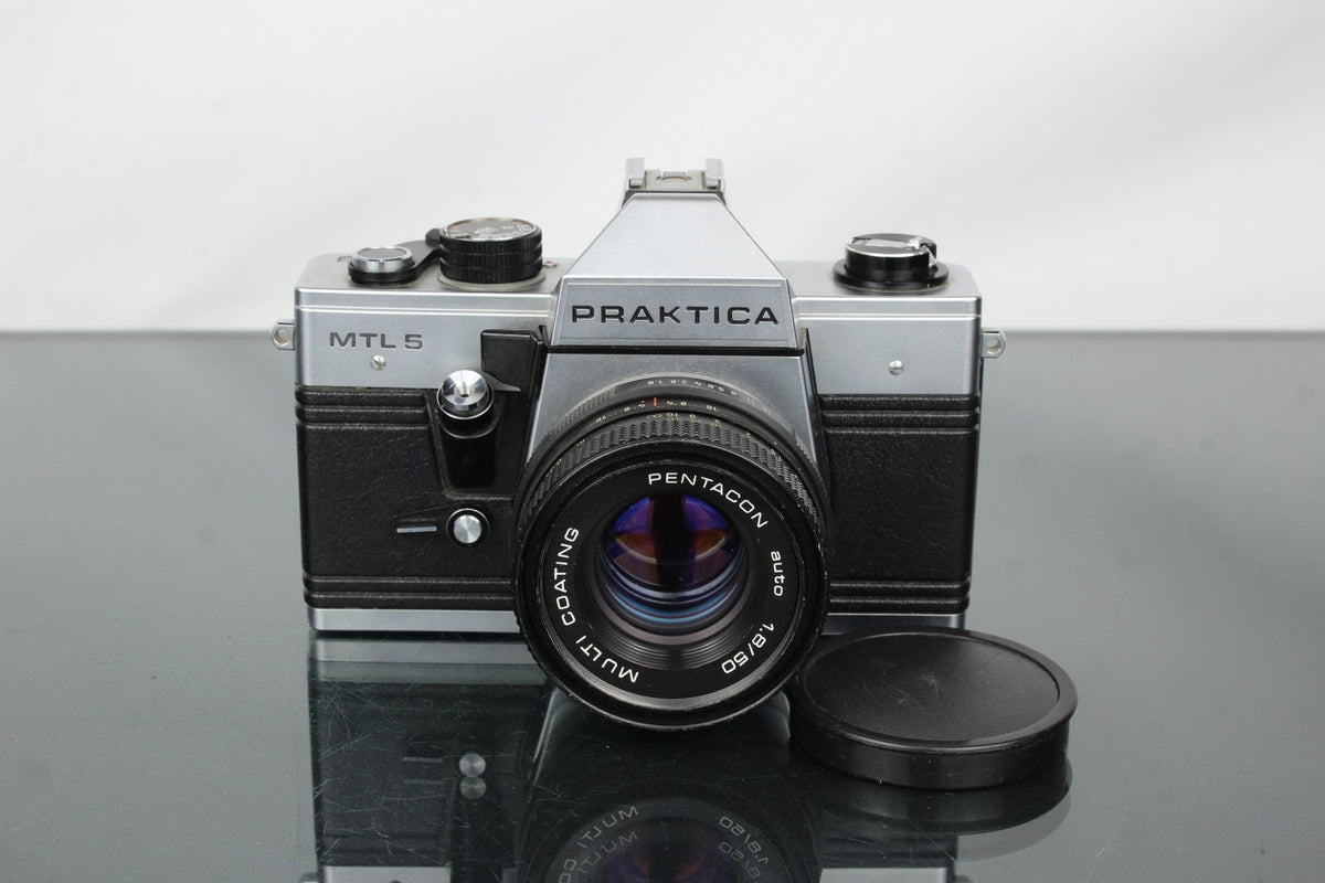Praktica MTL 5 + Pentacon 1.8/50 lens - Dutch|Thrift