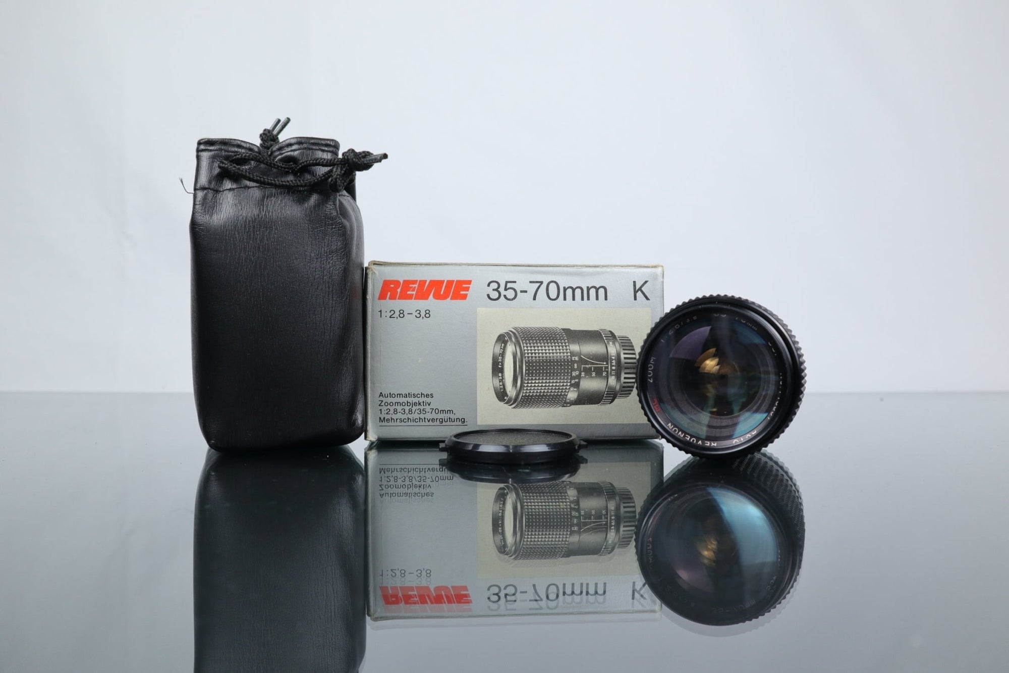Revue 35 - 70mm 1:2.8 - 3.8 Zoom lens PK Mount - Dutch|Thrift