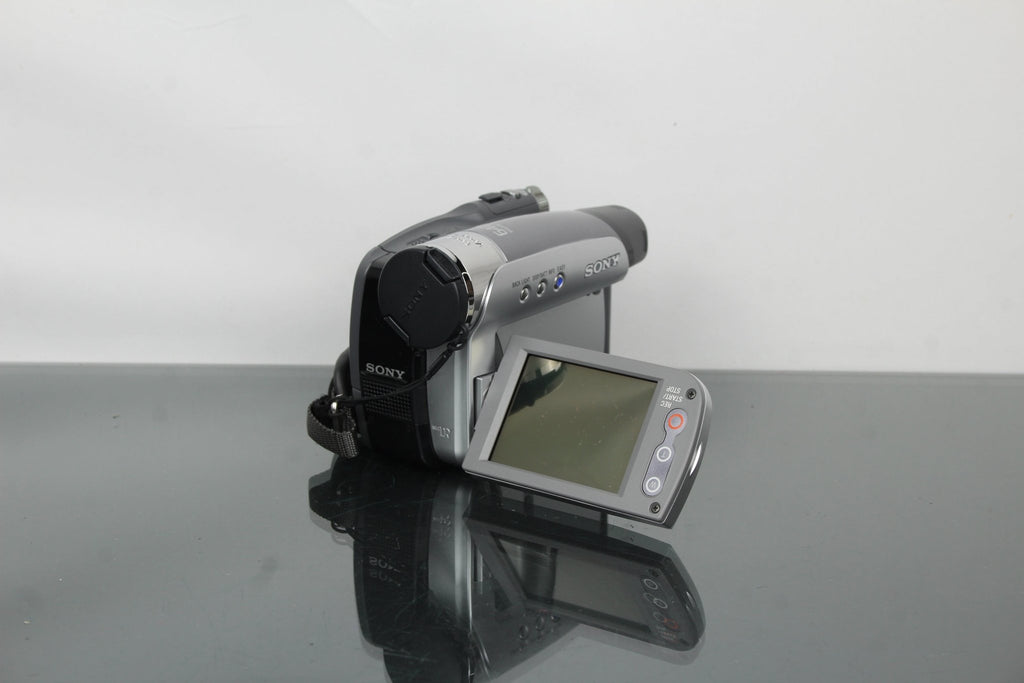 Sony DCR - HC23E MiniDV Digital video camera recorder - Dutch|Thrift