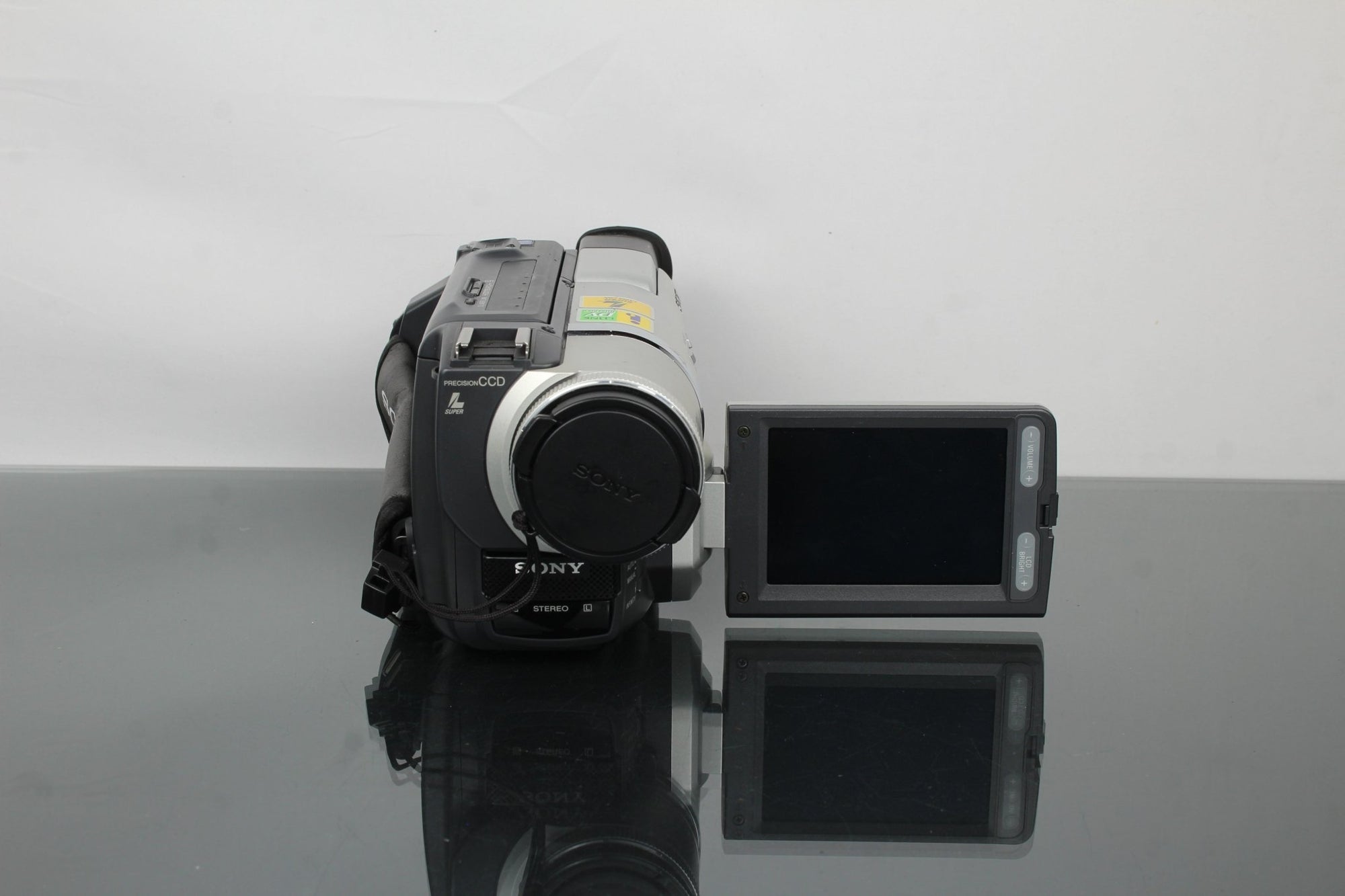 Sony Digital Handycam DCR - TRV520E PAL Hi8 - Dutch|Thrift