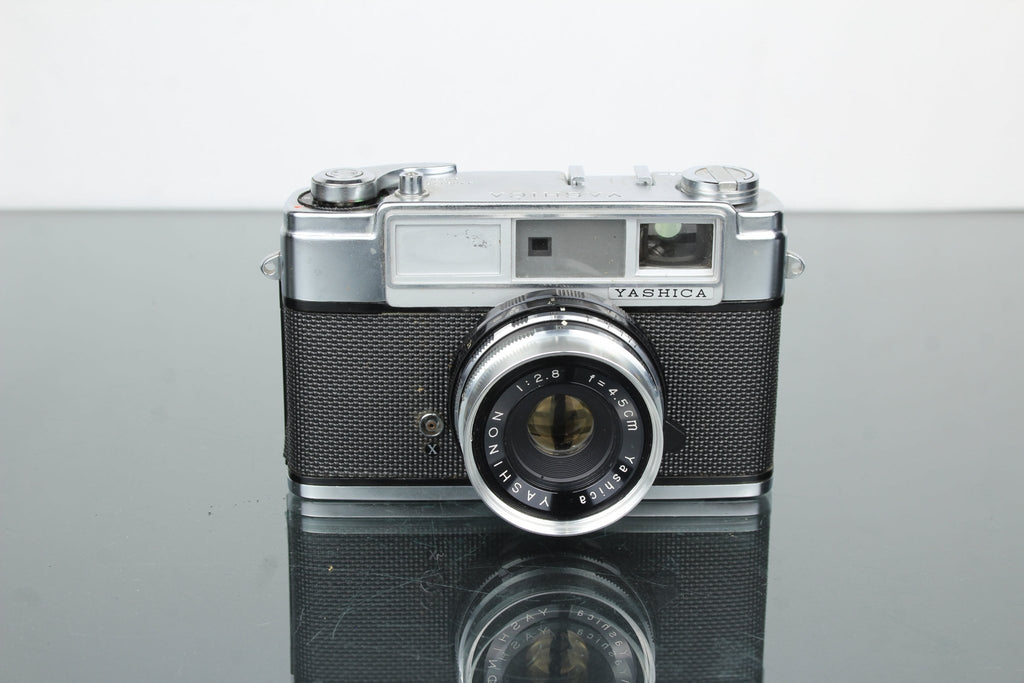 Yashica Minister - D - Dutch|Thrift